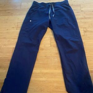 Blue women small figs joggers